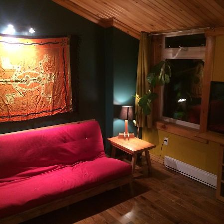 Maison Bleue Sainte Anne-des-Chênes Esterno foto