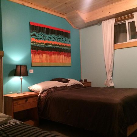 Maison Bleue Sainte Anne-des-Chênes Esterno foto
